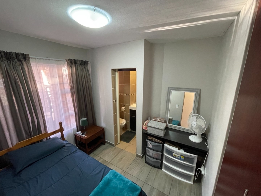 1 Bedroom Property for Sale in Die Bult North West